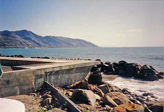 11view-of-overhead